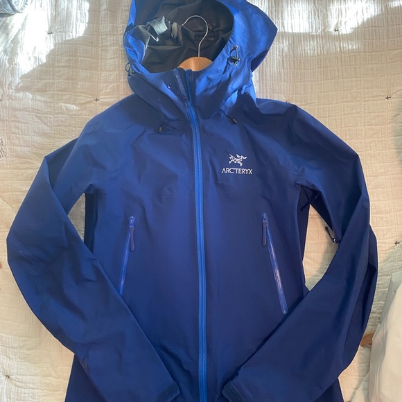 Goretex Arcteryx jacket - Picture 1 of 3